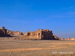 罗布泊的神秘楼梯丨解读自然与时间的对话