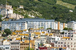 直布罗陀的幽灵之声丨一场跨越生死的奇异对话