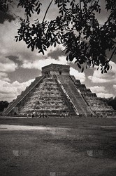 羽蛇神地底｜玛雅文明下的神秘世界