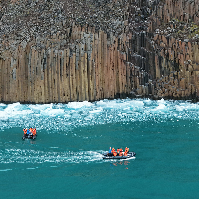 极地冰穹下的石球阵与黑雾之谜！