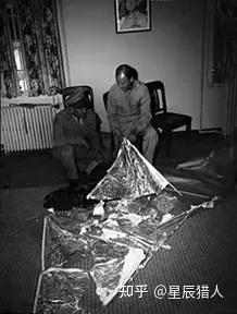 那片被遗忘的土壤里，藏着什么秘密？