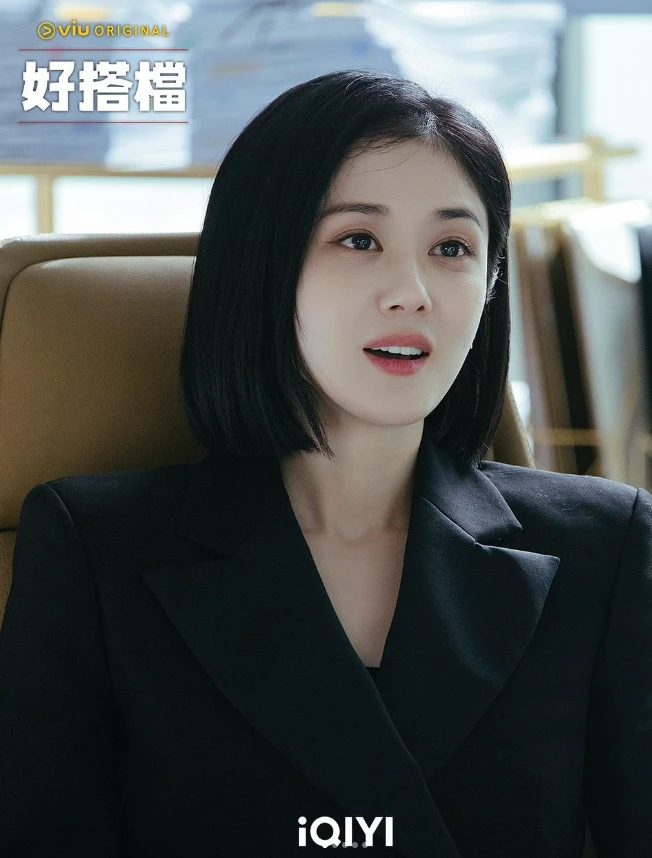 雨巷里的重逢丨我与离婚主妇的午后时光 雨巷里的重逢丨我与离婚主妇的午后时光