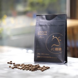 非洲美杜莎迷雾：当现实与传说交织