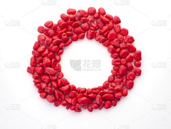 高加索那抹红丨传说中的“瞬间老化”粉末，到底是不是智商税？