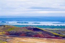 那个让人晕头转向的蓝色迷宫·楼梯循环、海底悬崖和石球阵