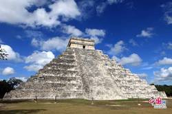 玛雅遗址的秘密—反重力石陶罐刻文背后的未解之谜