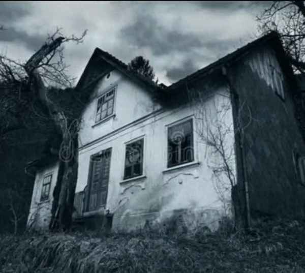 鬼故事的幽灵排行榜丨寻找最惊悚的夜晚