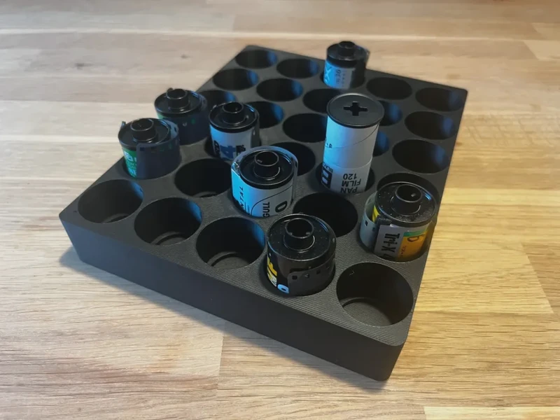 失效罗盘胶片残卷：迷失在时光里的导航密码