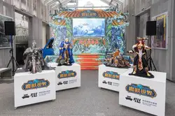 当我们在谈论“北美日行巫妖”时，我们在谈论什么？关于睡眠、咖啡和那一双双死鱼眼？