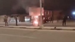 那个倒挂着烧掉的雕像，我看了一下午？