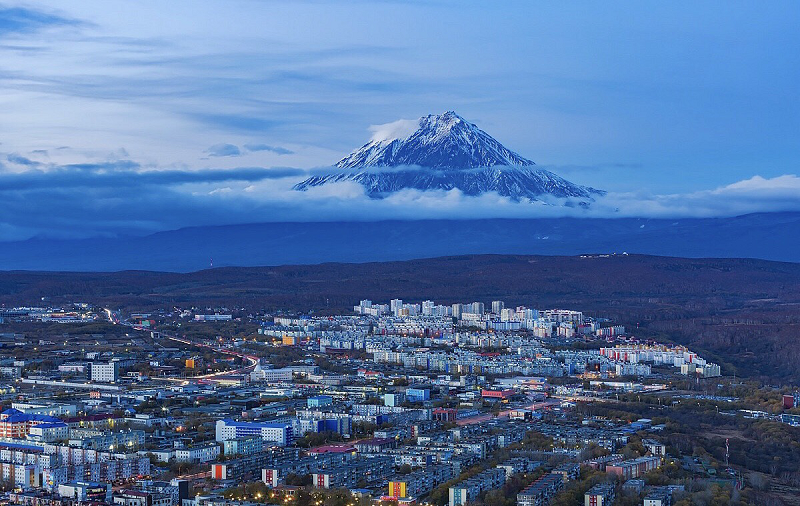 在遥远的东方，那火山昆仑那伽的传说与现实交织！