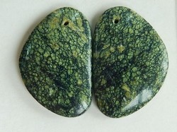 湖心孤岛上的“反重力”蛇纹，我到底看到了什么？