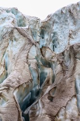 消失在时间裂缝的秘密—冰川裂缝胶片残卷之谜