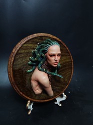 预言深海蛇发女妖—传说中的神秘与力量