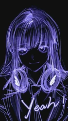 风起时，她低头拾起一片落叶！