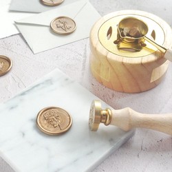 深井封印—古老蜡印的瞬间老化之谜