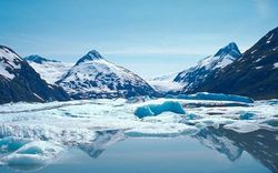 冰川上的最后生存法则