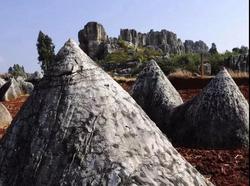 喀斯特地貌｜自然奇观与翻译难题