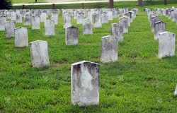 雪山深处的无名墓碑｜一次无信号区的生死之旅