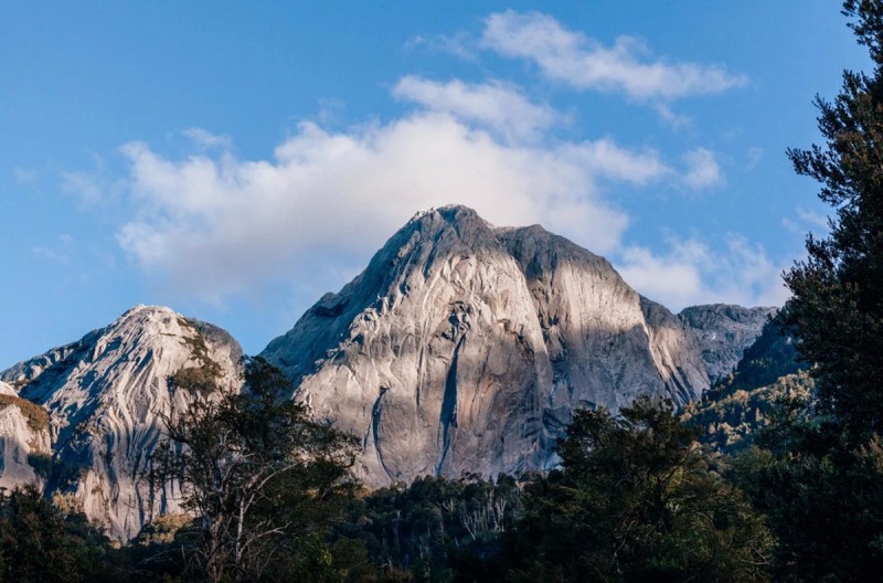 安第斯山脉的呼唤—乡村的宁静与自然的壮丽