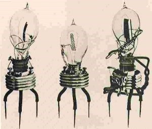 神秘信号背后的奥秘丨中途岛的射电之谜