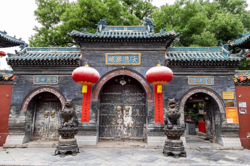 东方古神的守护者·眷属守墓人的神秘使命