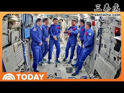 沙尘暴里的那颗星星,碎成了宇航服的样子? 沙尘暴里的那颗星星,碎成了宇航服的样子?