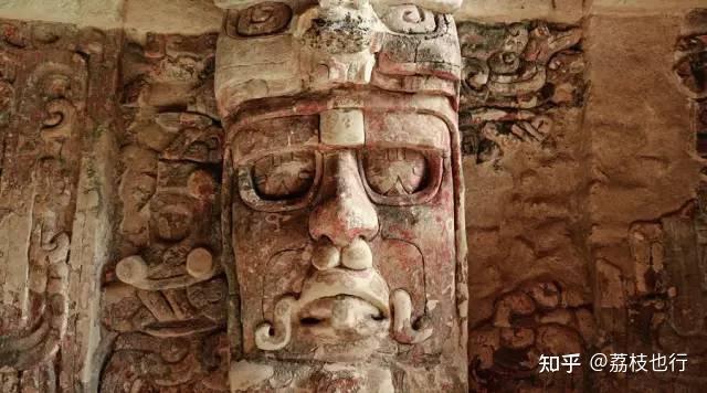 玛雅遗址的空棺巨响—那些被时间掩埋的低语