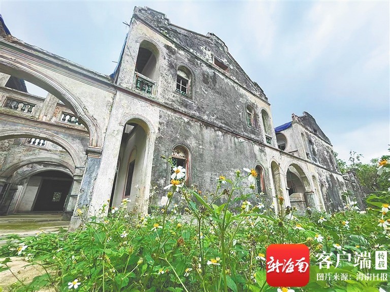 在废墟里捡起火种，才发现原来灰烬才是最好的燃料…