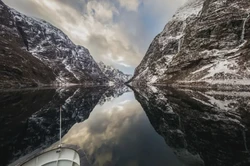 峡湾铜盘·时间在冰川上凝固的瞬间