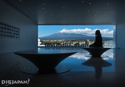 富士山下的独特设计丨揭秘蒙淘克椅子的魅力