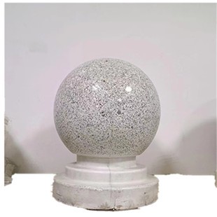 那块在黑暗里发着幽光的石头,到底藏着什么秘密? 那块在黑暗里发着幽光的石头,到底藏着什么秘密?