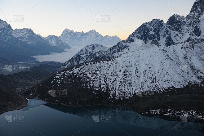 在喜马拉雅的迷雾里，我遇见了那伽…