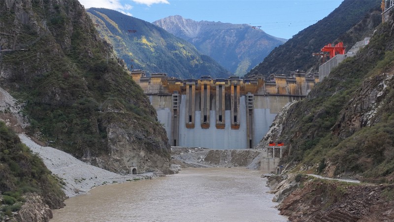阿尔卑斯山灵魂监狱丨那些被雪掩盖的秘密