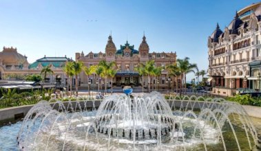 西方火鸟空间·一场关于生命与希望的视觉盛宴 西方火鸟空间·一场关于生命与希望的视觉盛宴