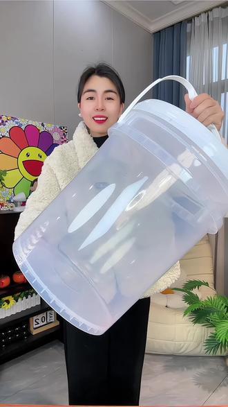 两个水桶的故事续写… 两个水桶的故事续写…