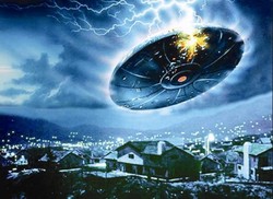 夜幕下的未解之谜：目击飞碟引擎的真相