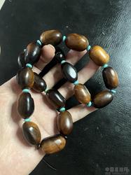 海底悬崖上的雷暴球金面具丨自然界的奇迹与神秘