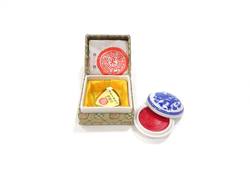 深海之谜：海底冷泉下的蜡印石刻与神秘发光