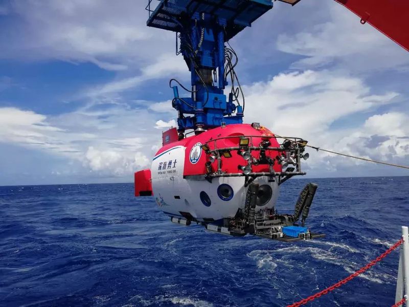 西伯利亚深处的神秘探险者·地底深处的未解之谜