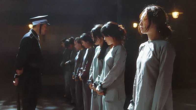 迷失在禁锢之中的诱惑…