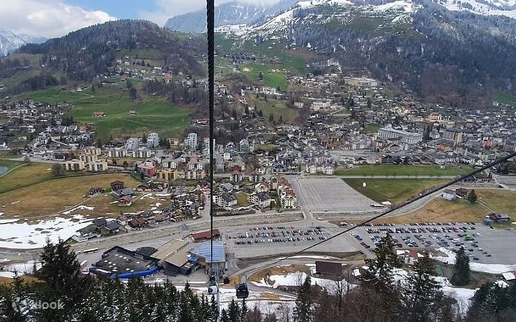 丰收阿尔卑斯雾灵—当山野开始歌唱