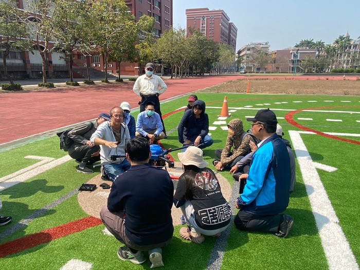 在南极冰原上，我们都是透明人？