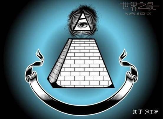 那个说“我们是秘密组织”的男人，最后在咖啡馆里喝光了半杯拿铁