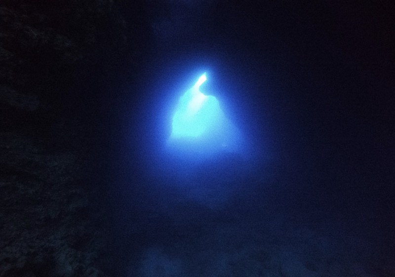 那片神秘的蓝洞眼形纹地光，藏着怎样的秘密？