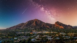 凤凰城那个叫约瑟夫：麦克蒙尼格的“神秘人”到底是谁？