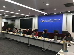 华盛顿的民间声音—揭开总统府背后的真实面貌