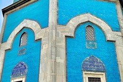 雪落无声丨喀尔巴阡山脉里那个守墓的冰霜巨人，到底在等谁？