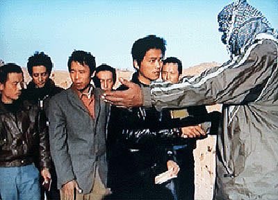 波斯湾绑架案—人性的黑暗与光明