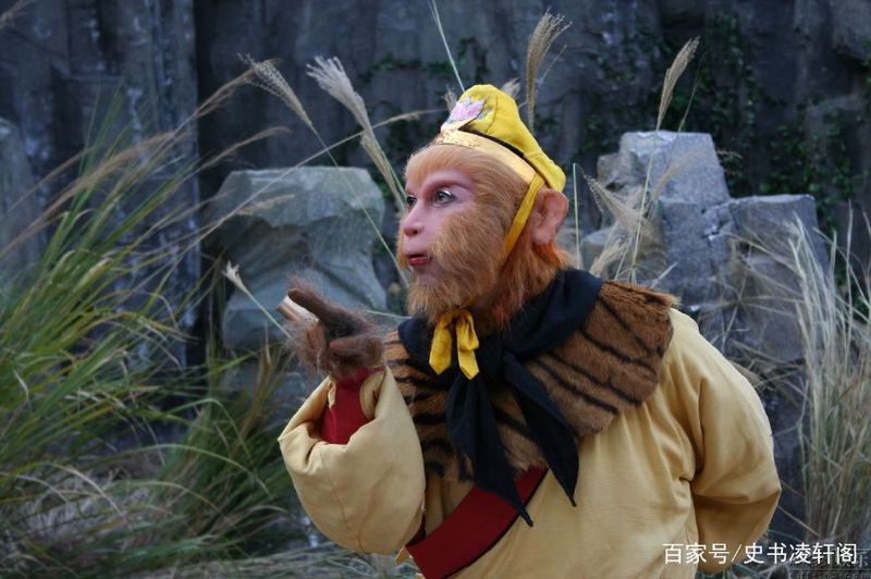 深海的神秘呼唤·古老犬神的传说与探索